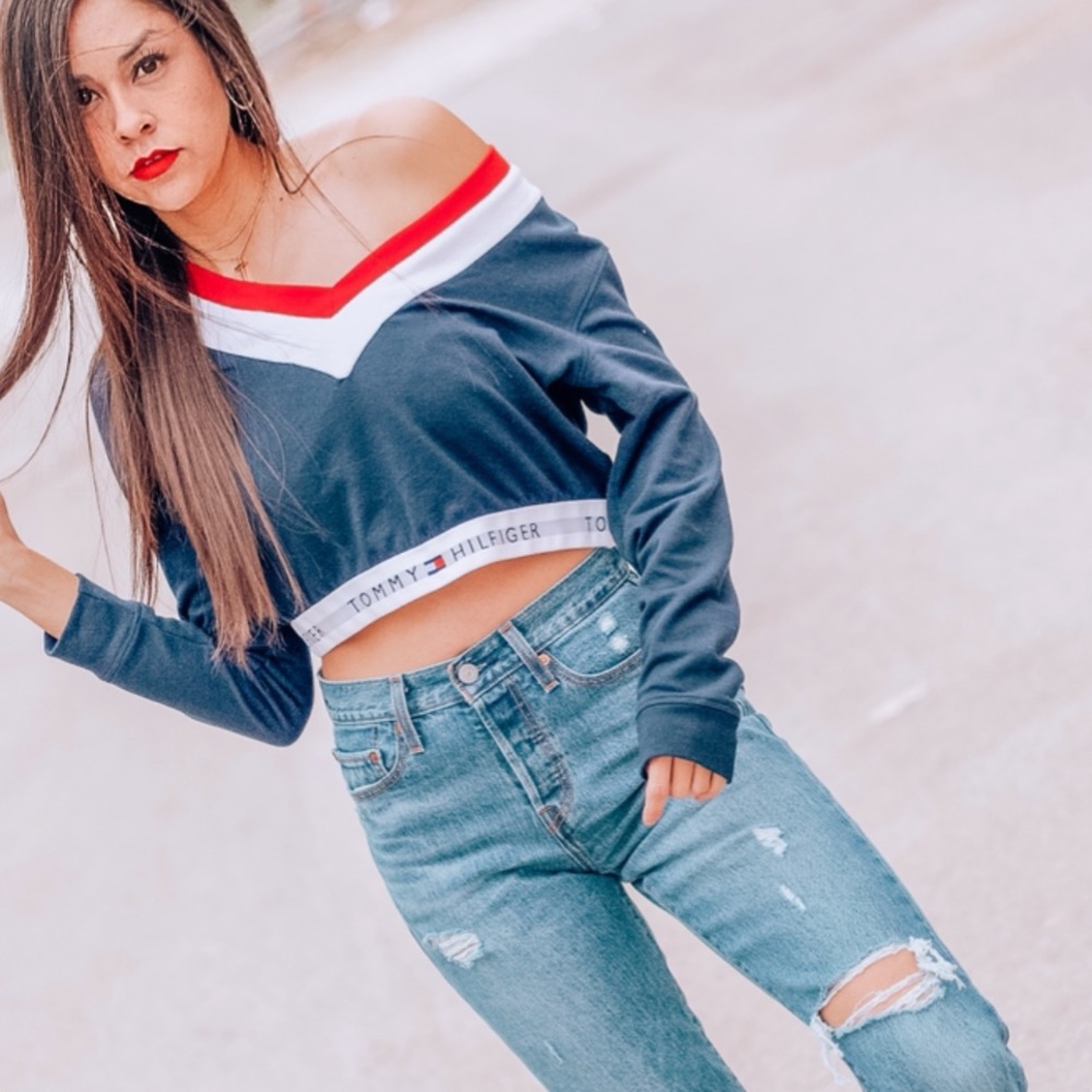 Tommy Hilfiger cropped sweater